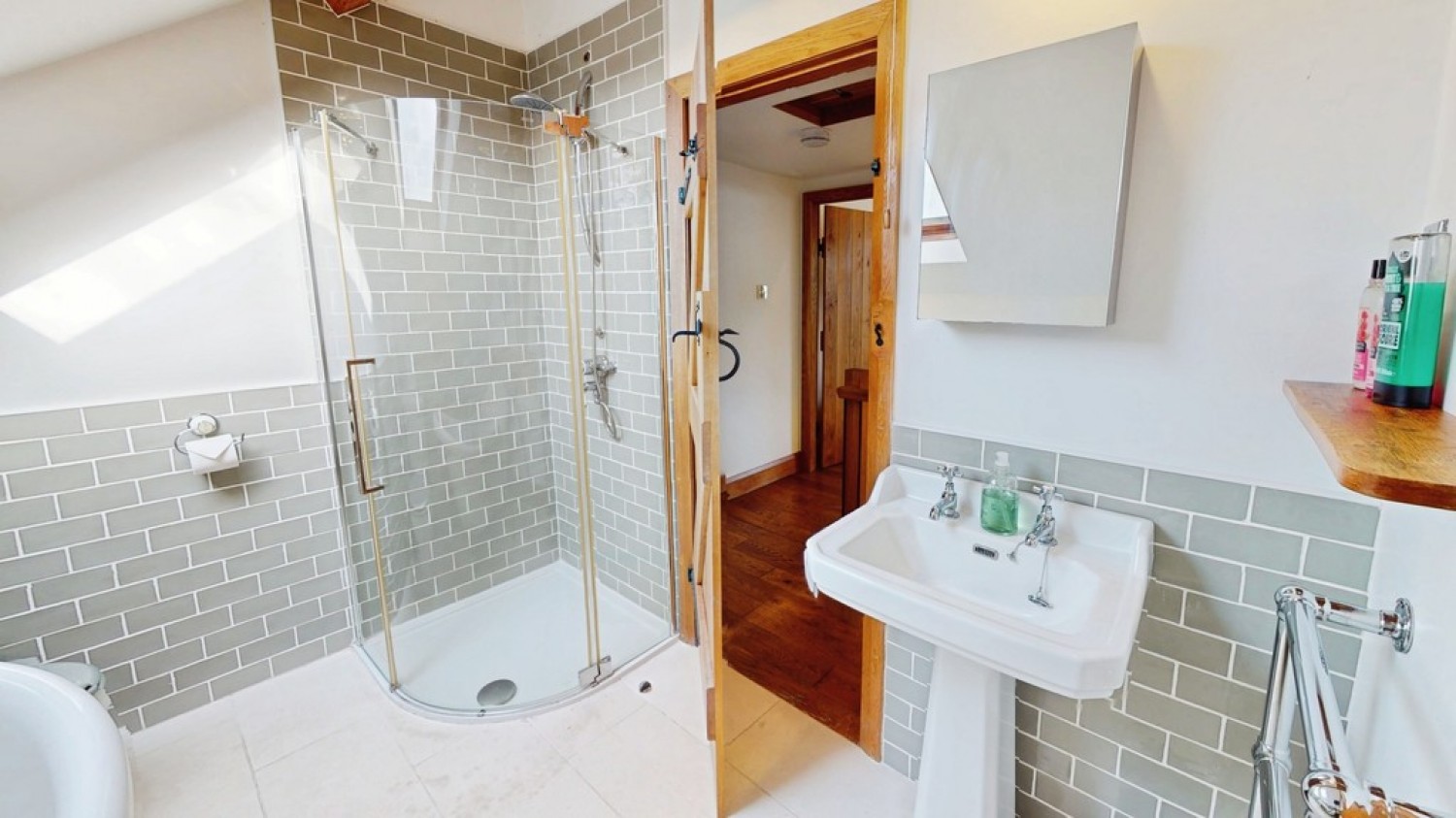2 bedroom House for Sale Devonshire Street, Cheltenham, Gloucestershire