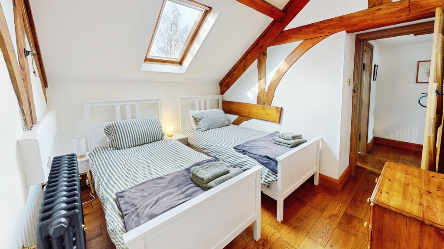 2 bedroom House for Sale Devonshire Street, Cheltenham, Gloucestershire