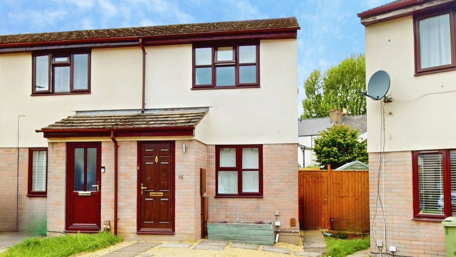 2 bedroom House for Sale Millbrook Gardens, Cheltenham, Gloucestershire