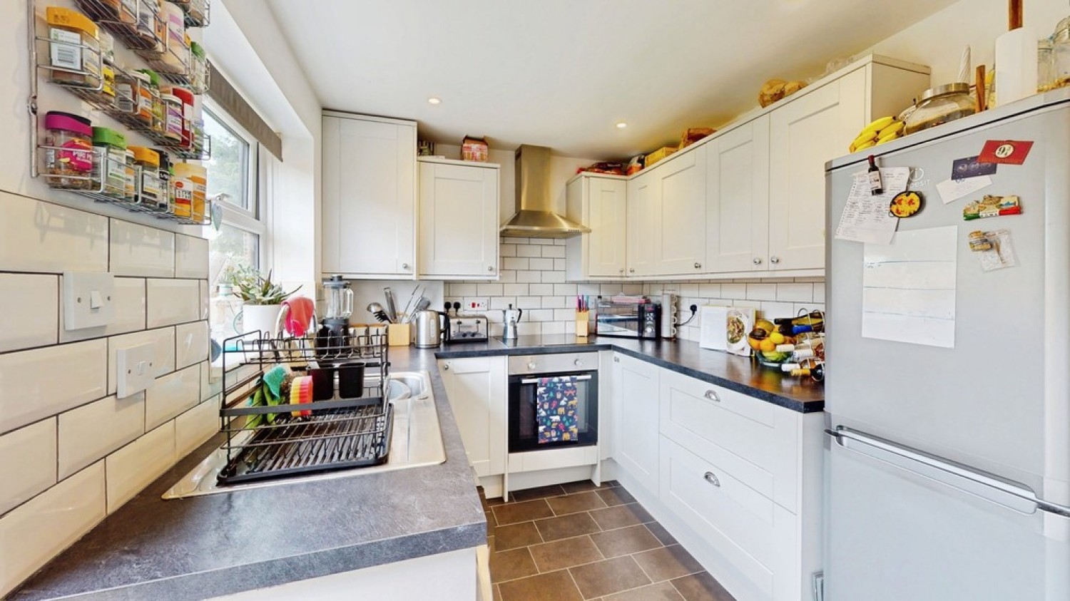 2 bedroom House for Sale Millbrook Gardens, Cheltenham, Gloucestershire