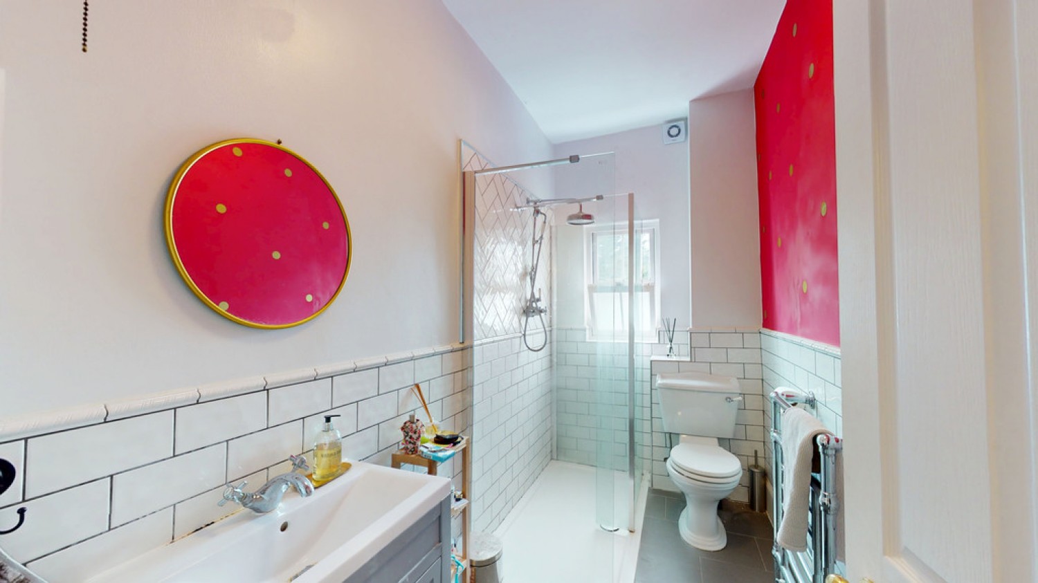 2 bedroom Flat for Sale Lansdown Terrace, Cheltenham, Glos