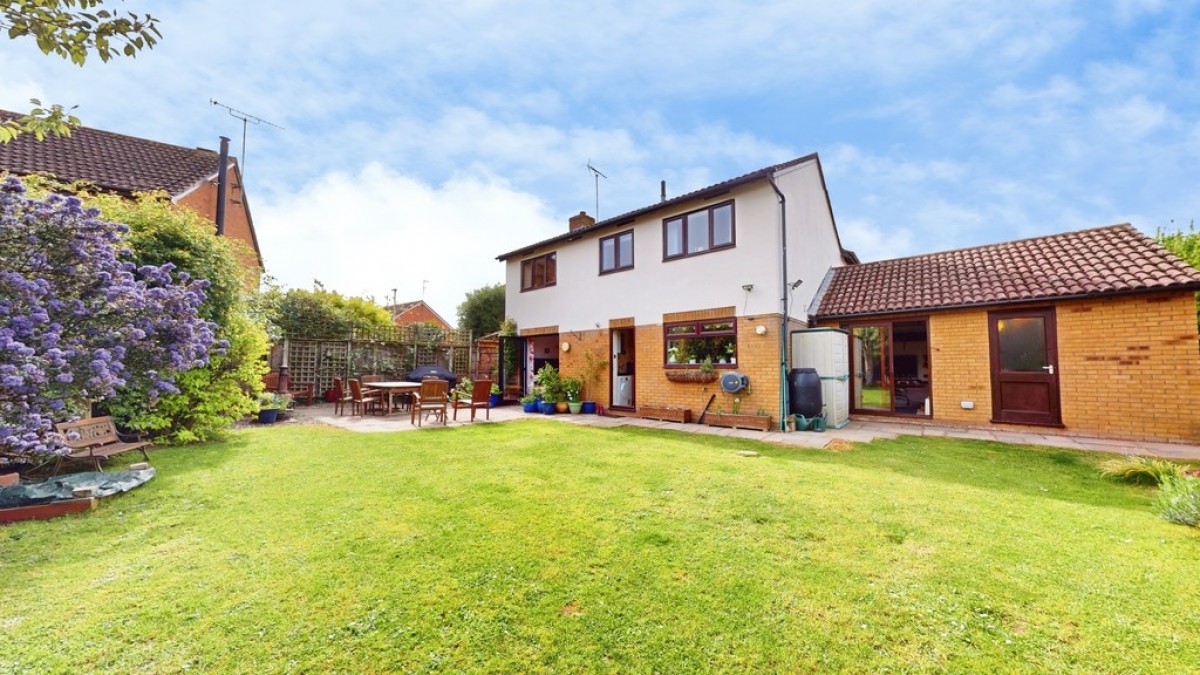 Sevelm, Up Hatherley, Cheltenham