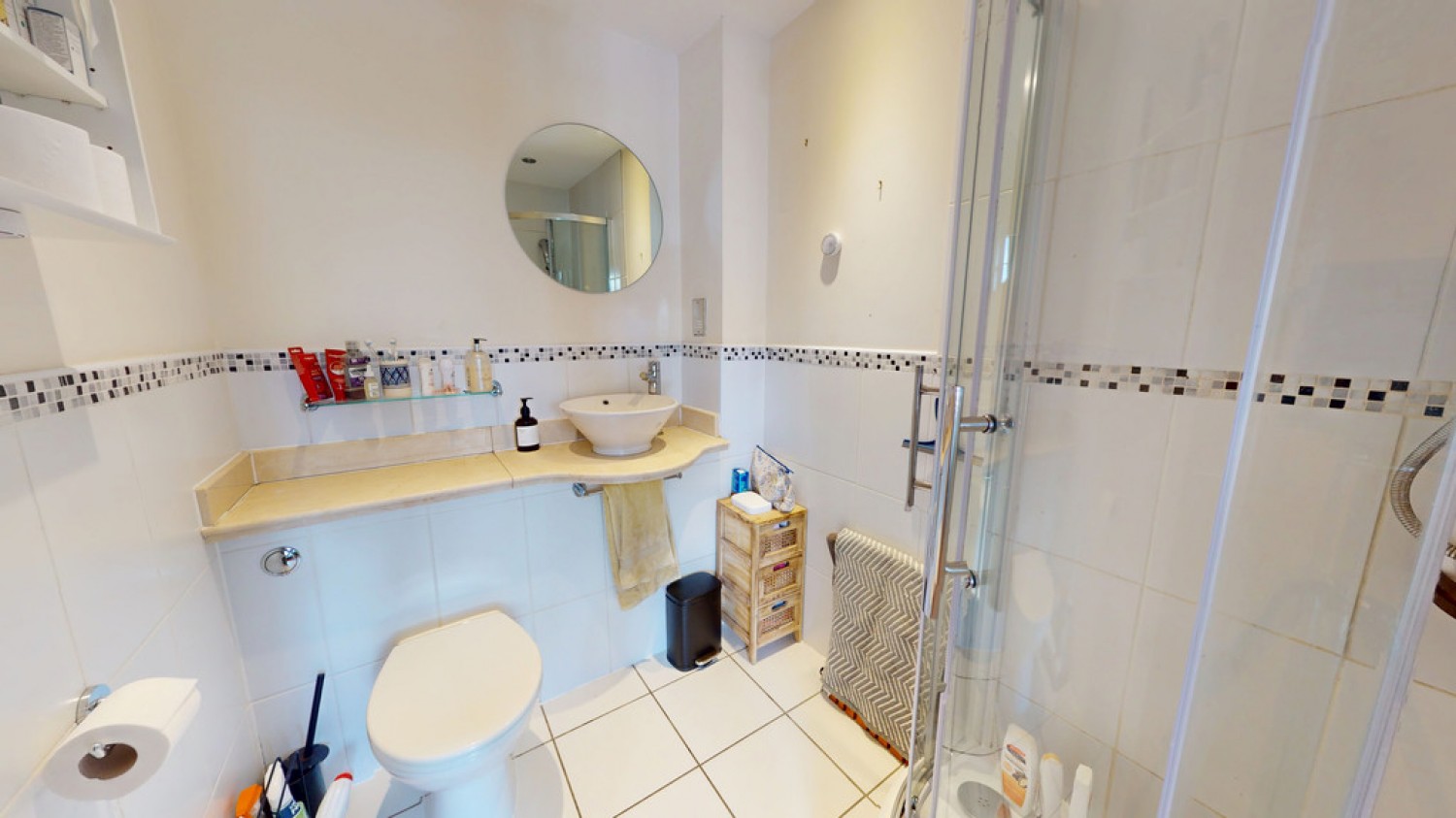 2 bedroom Flat for Letting Evesham Road, Cheltenham, Gloucestershire