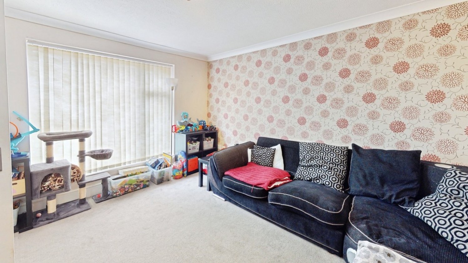 3 bedroom House for Sale Ennerdale Road, Cheltenham, Gloucestershire
