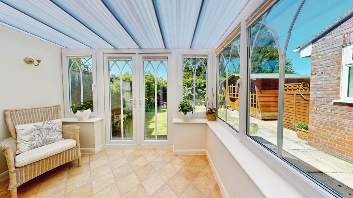 2 bedroom Bungalow for Sale Oldbury Orchard, Churchdown, Gloucestershire
