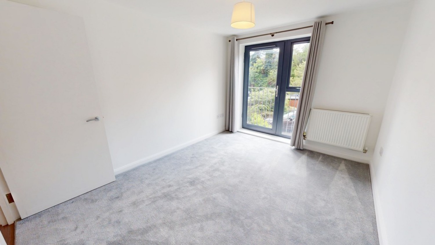 2 bedroom Flat for Letting Flat 3, The Firs