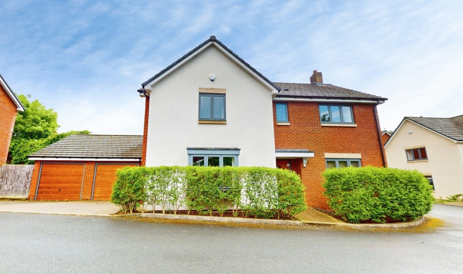 4 bedroom House for Sale The Gables, Cheltenham, Glos