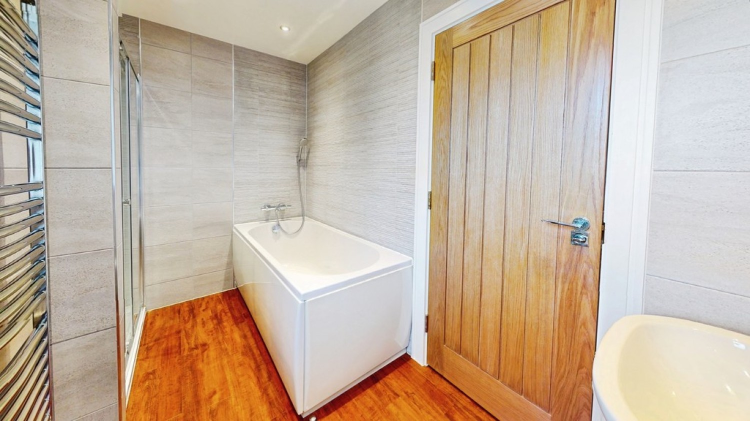 4 bedroom House for Sale The Gables, Cheltenham, Glos