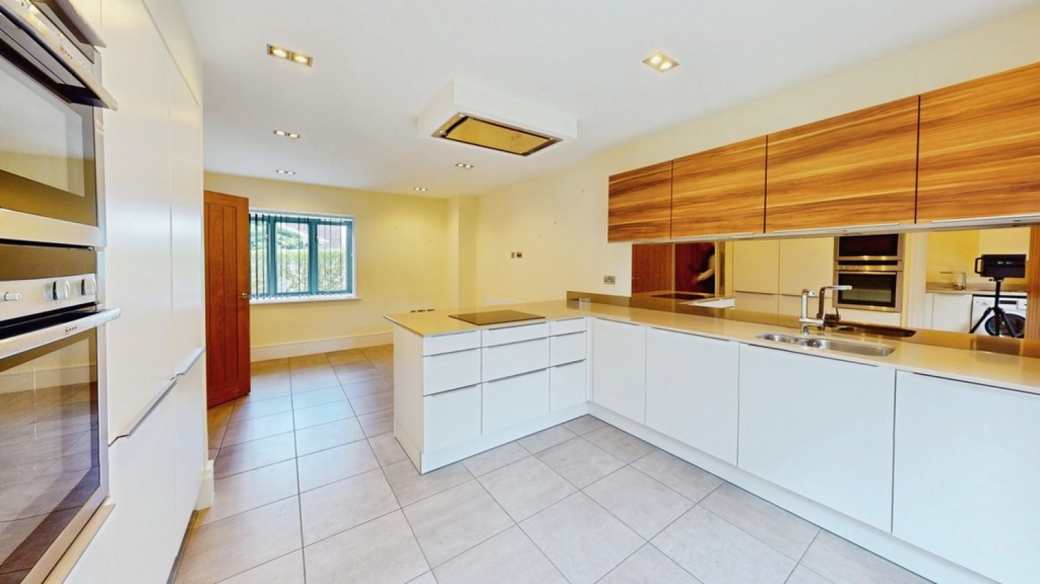 4 bedroom House for Sale The Gables, Cheltenham, Glos