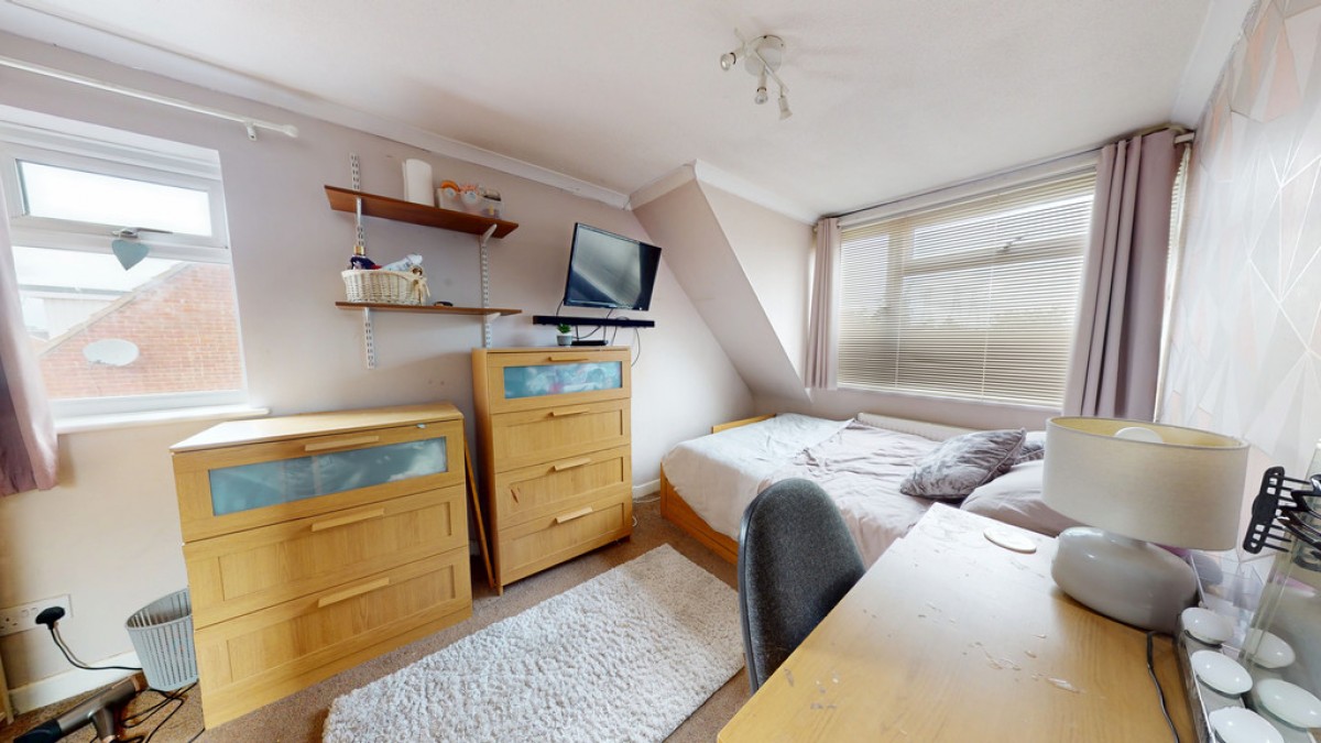 Dunster Road, Cheltenham, Gloucestershire