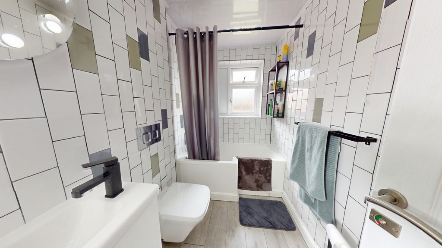 3 bedroom House for Sale Dunster Road, Cheltenham, Gloucestershire