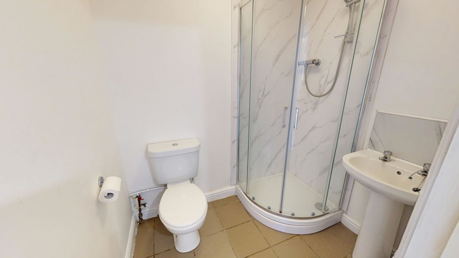 3 bedroom House for Letting Midwinter Avenue, Cheltenham