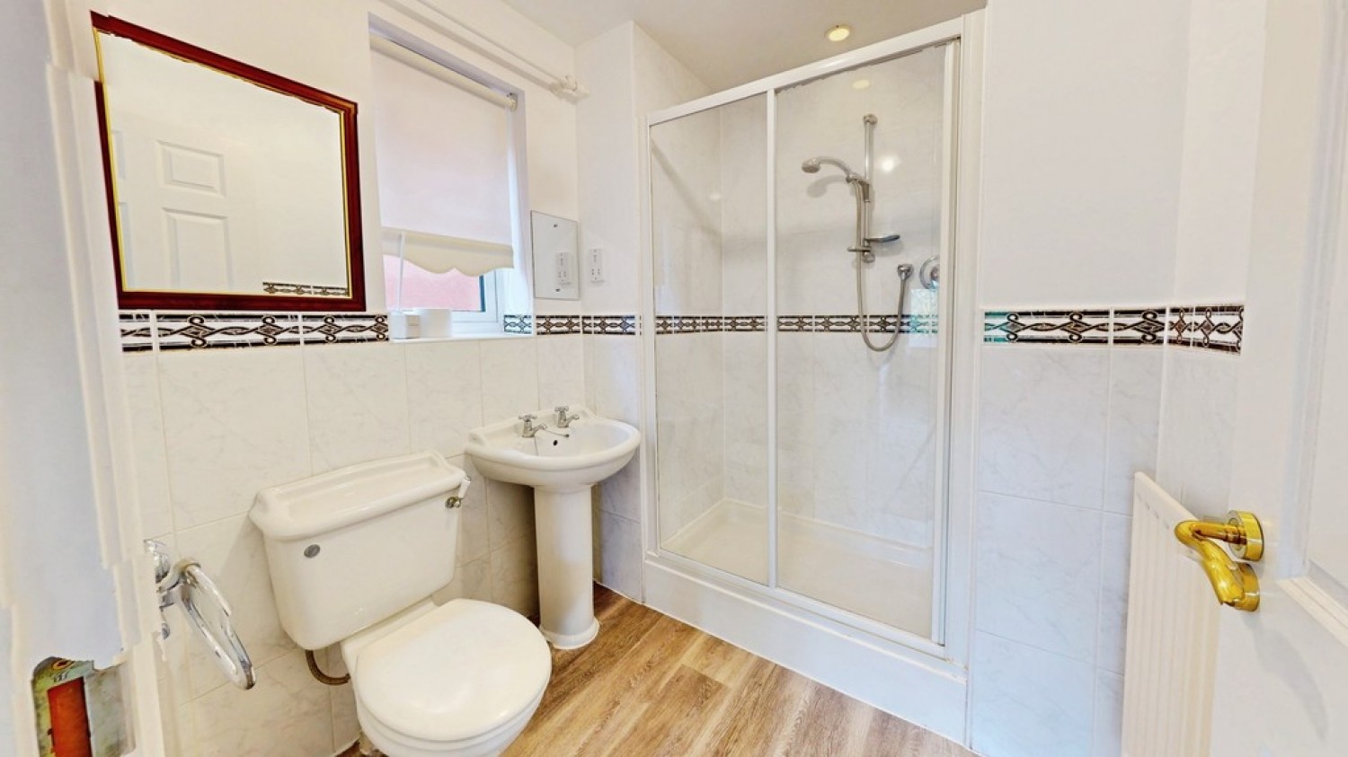 5 bedroom House for Sale Caine Square, Cheltenham, Glos