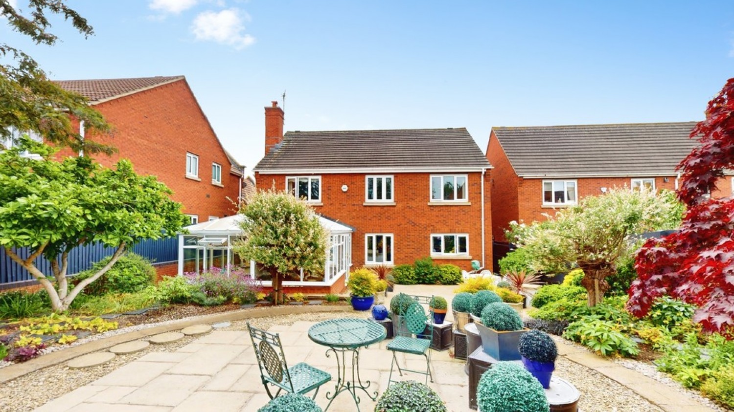 5 bedroom House for Sale Caine Square, Cheltenham, Glos