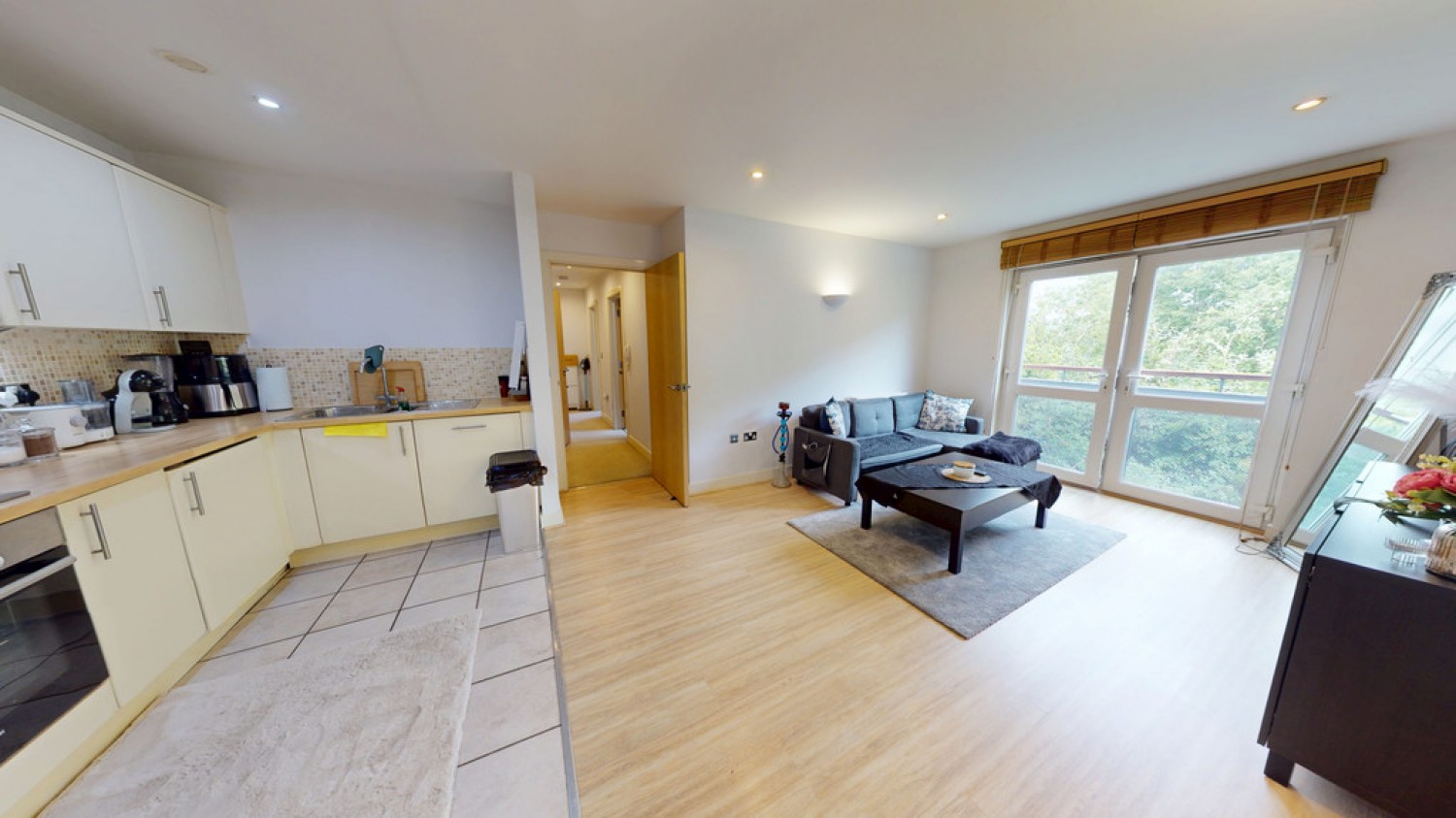 2 bedroom Flat for Sale Providence Park, Cheltenham, Gloucestershire