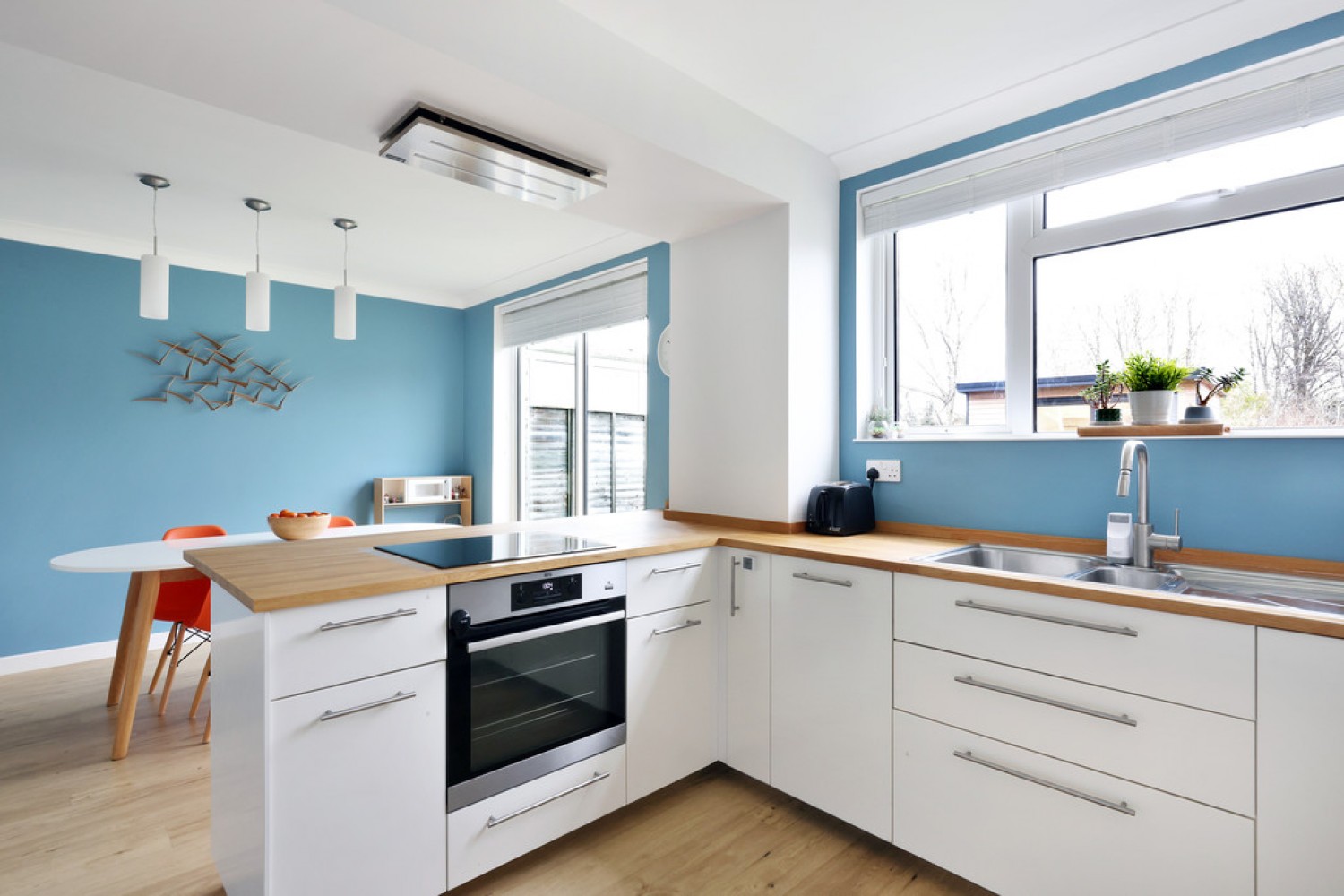 3 bedroom House for Sale Charlton Kings, Cheltenham, Gloucestershire