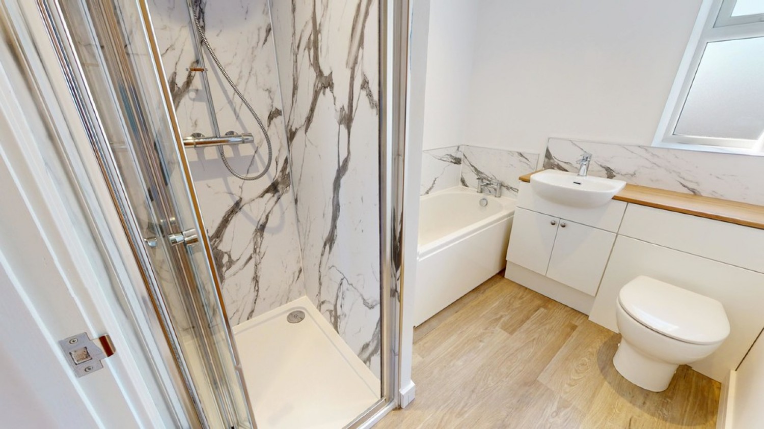 2 bedroom House for Letting Caernarvon Road, Up Hatherley, Cheltenham