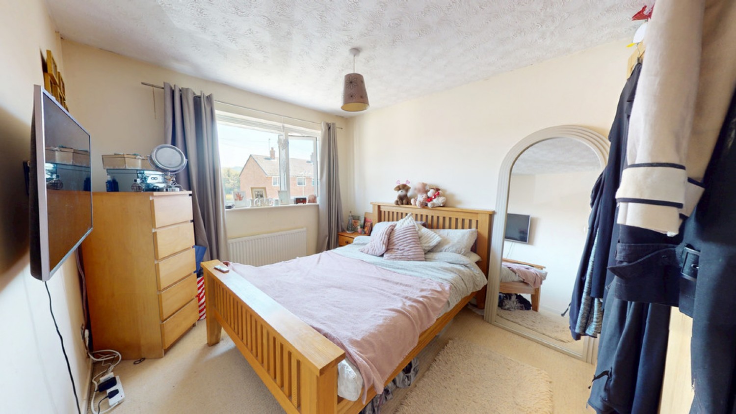 3 bedroom House for Sale Hatherley, Cheltenham, Gloucestershire
