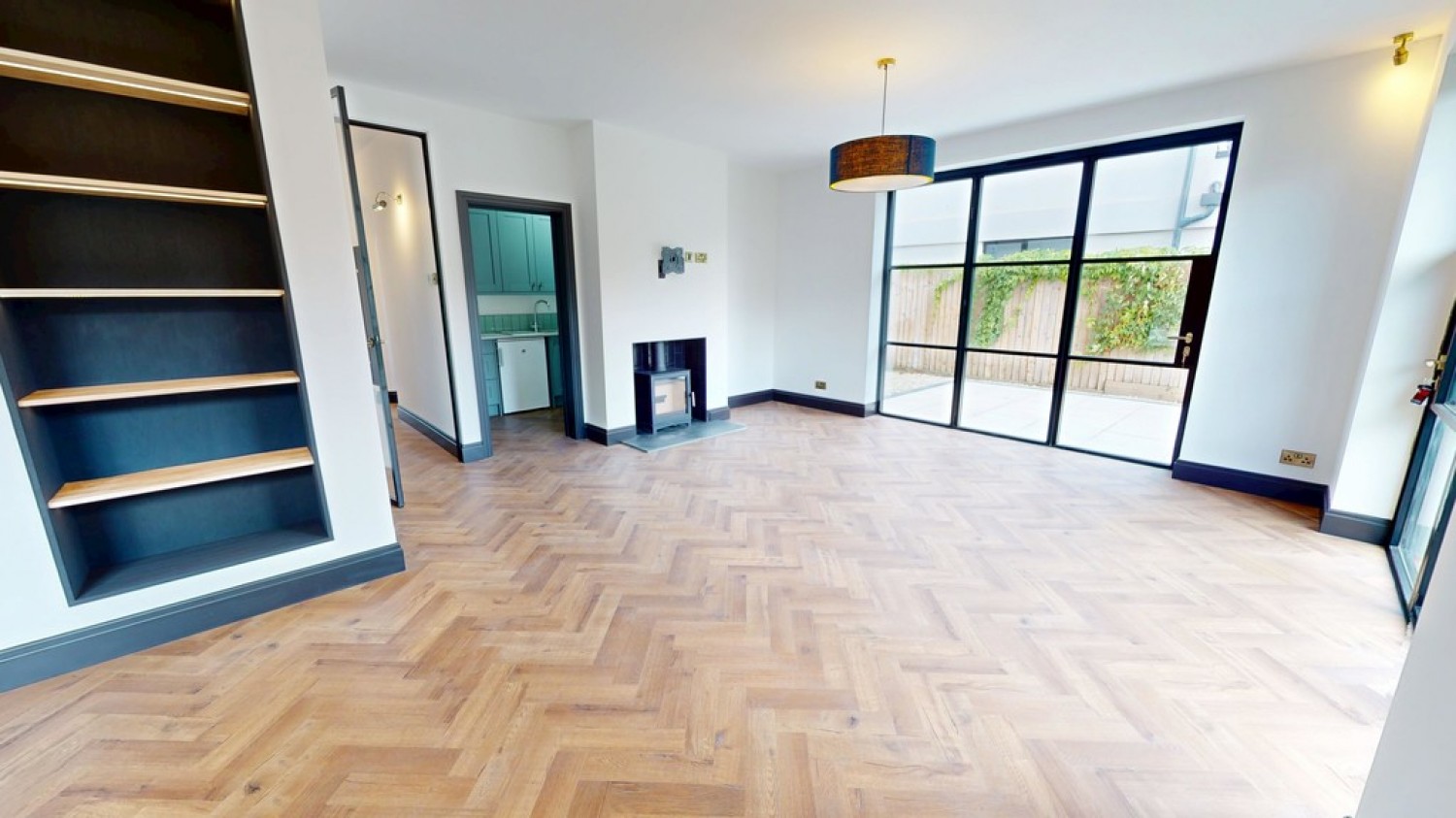 4 bedroom House for Sale Mead Road, Cheltenham