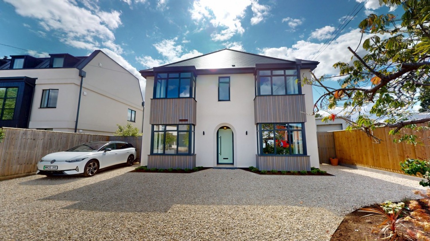 4 bedroom House for Sale Mead Road, Cheltenham