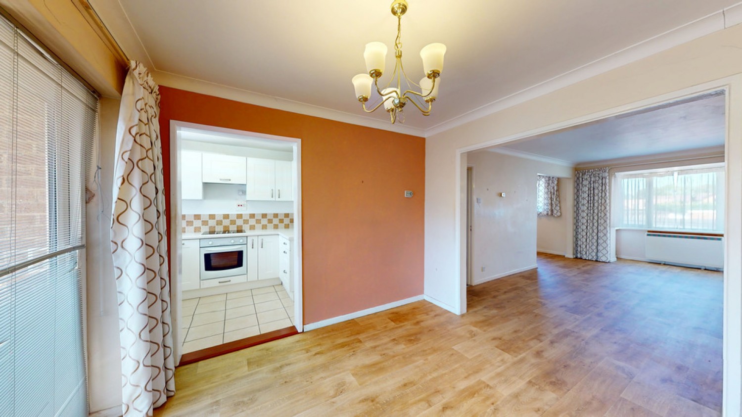 3 bedroom House for Sale Evesham Road, Cheltenham, Gloucestershire
