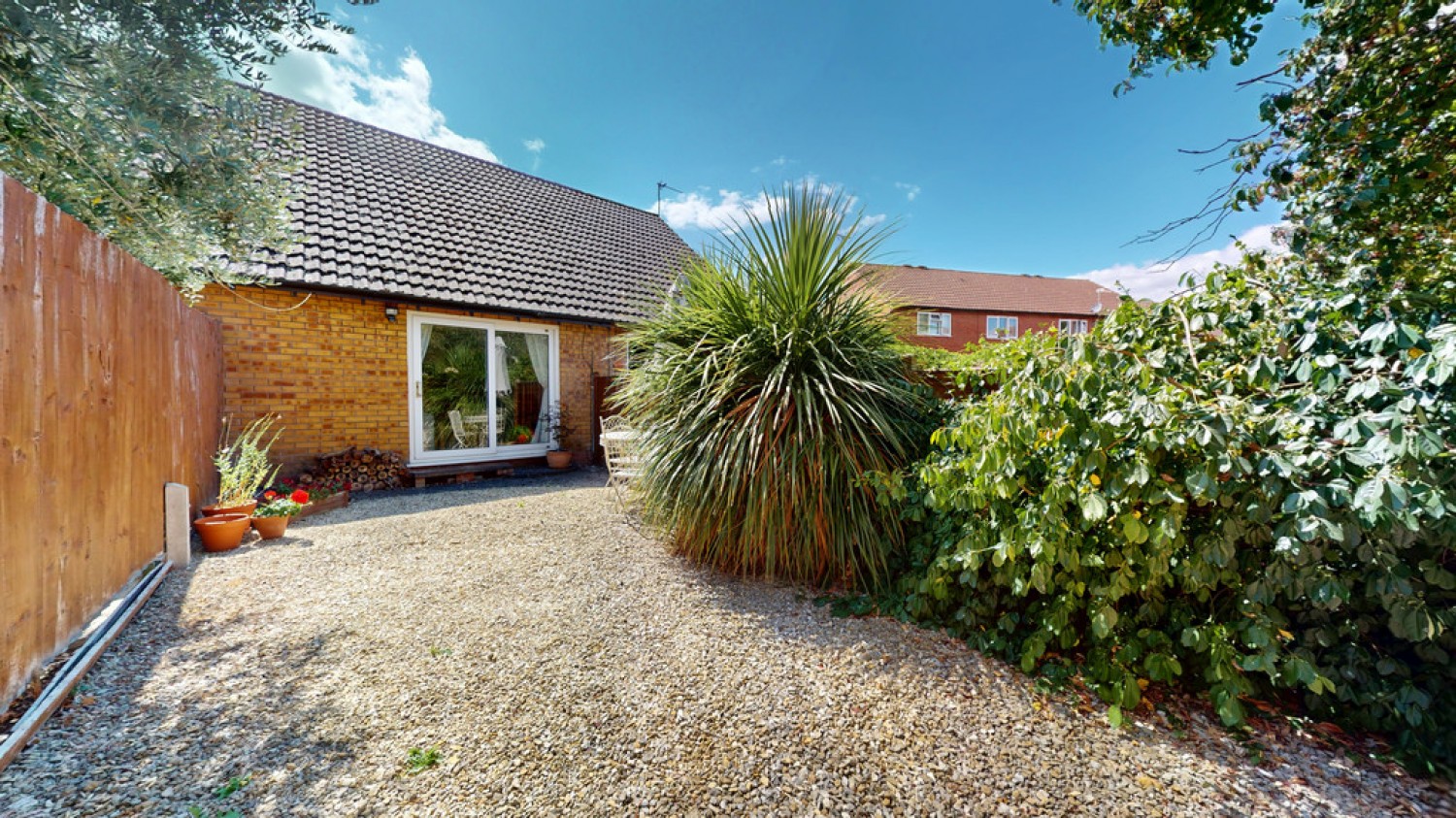 1 bedroom House for Sale Up Hatherley, Cheltenham, Gloucestershire