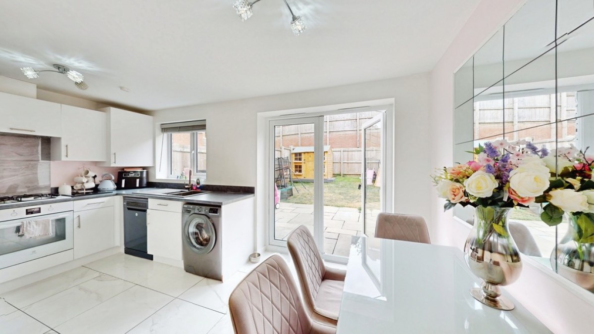 Newent Road, Cheltenham, Gloucestershire