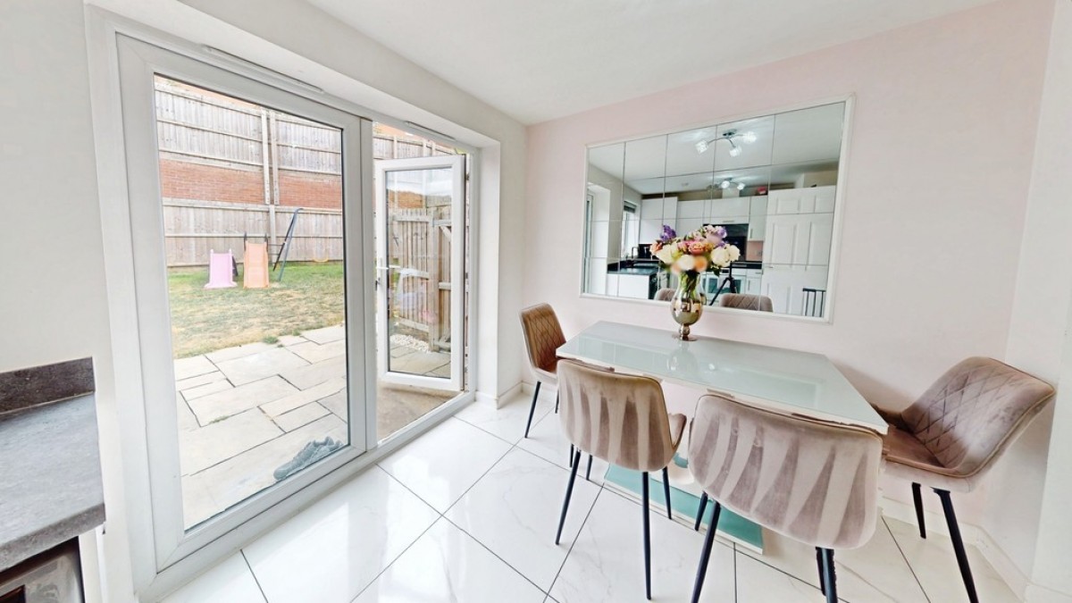 Newent Road, Cheltenham, Gloucestershire