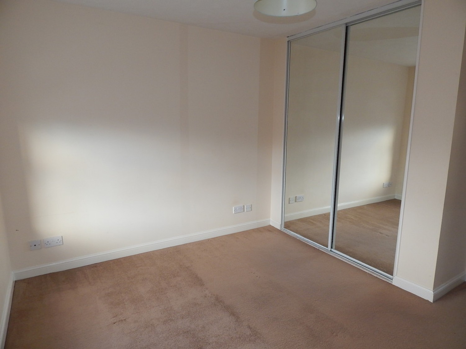 2 bedroom House for Letting Ladygrove