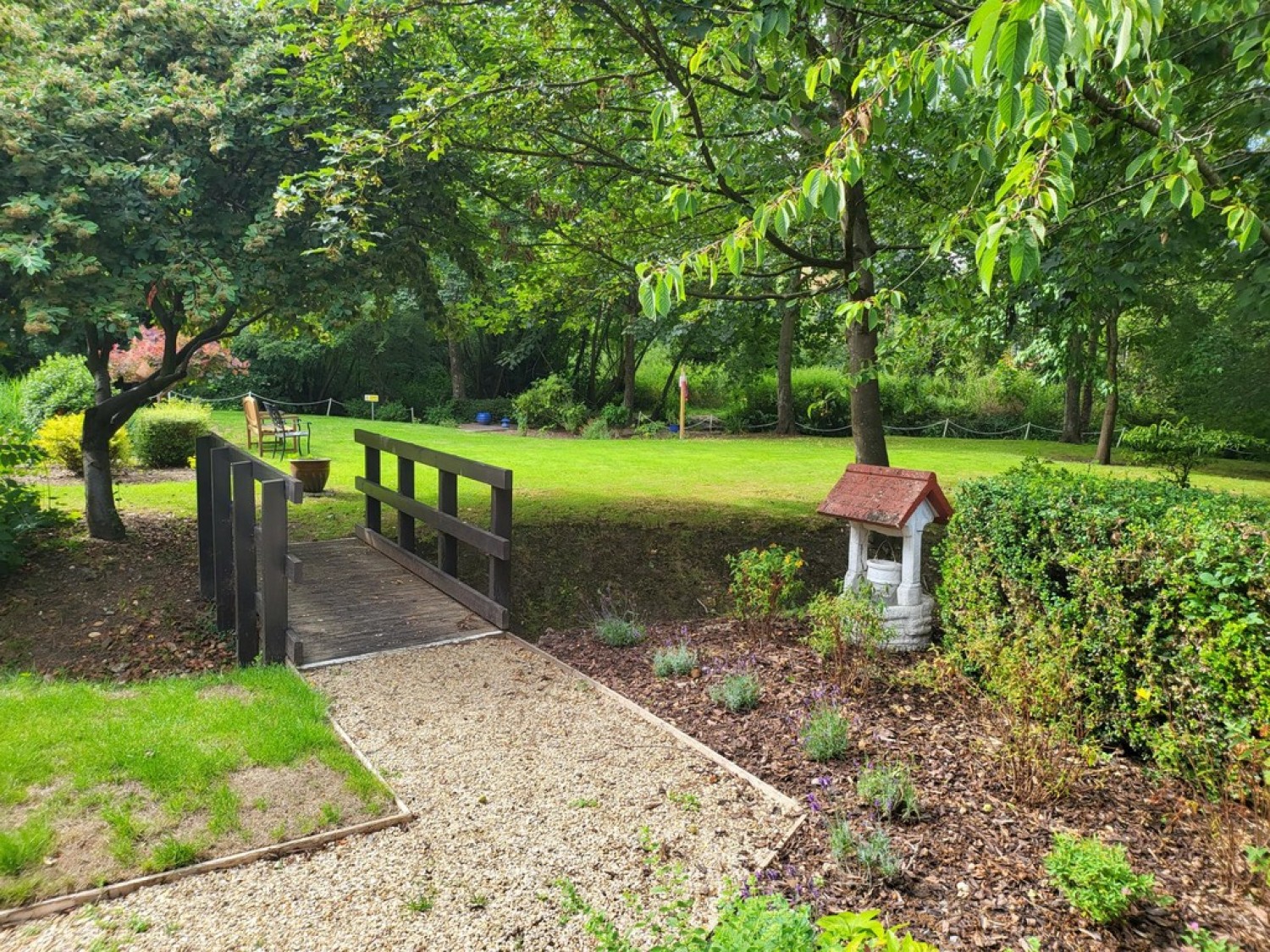 Mill Stream Court, Abingdon, Oxon