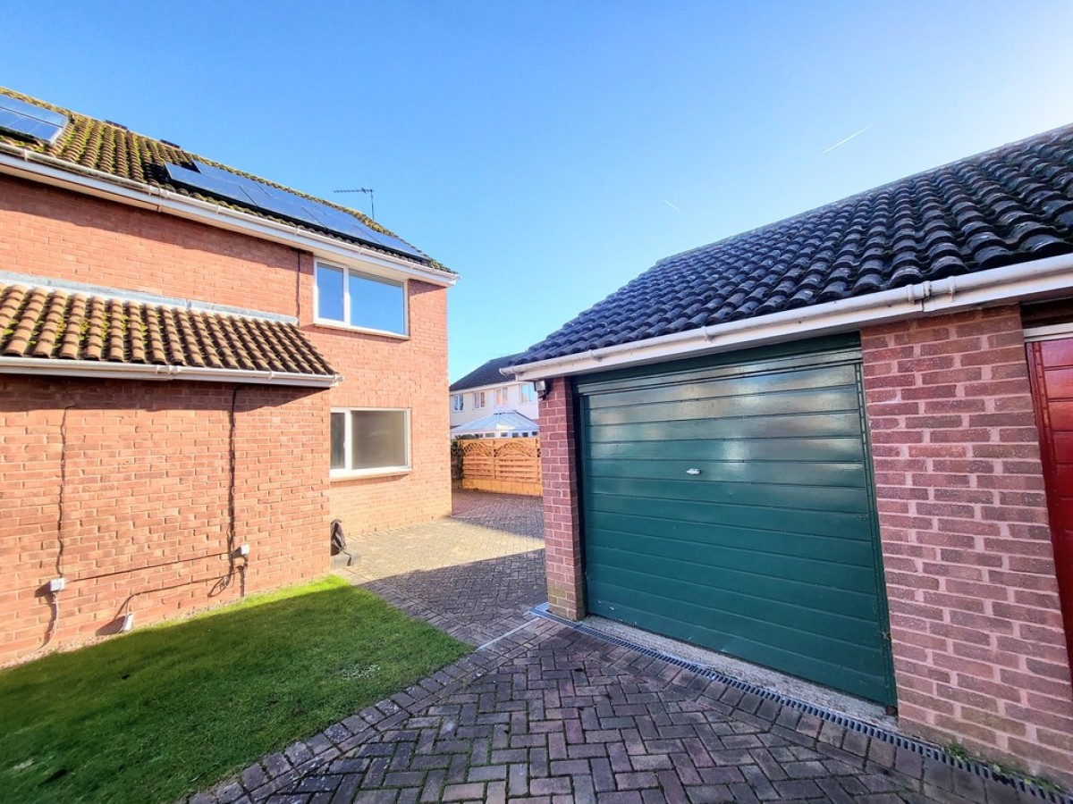 Lee Avenue, Abingdon, Oxon