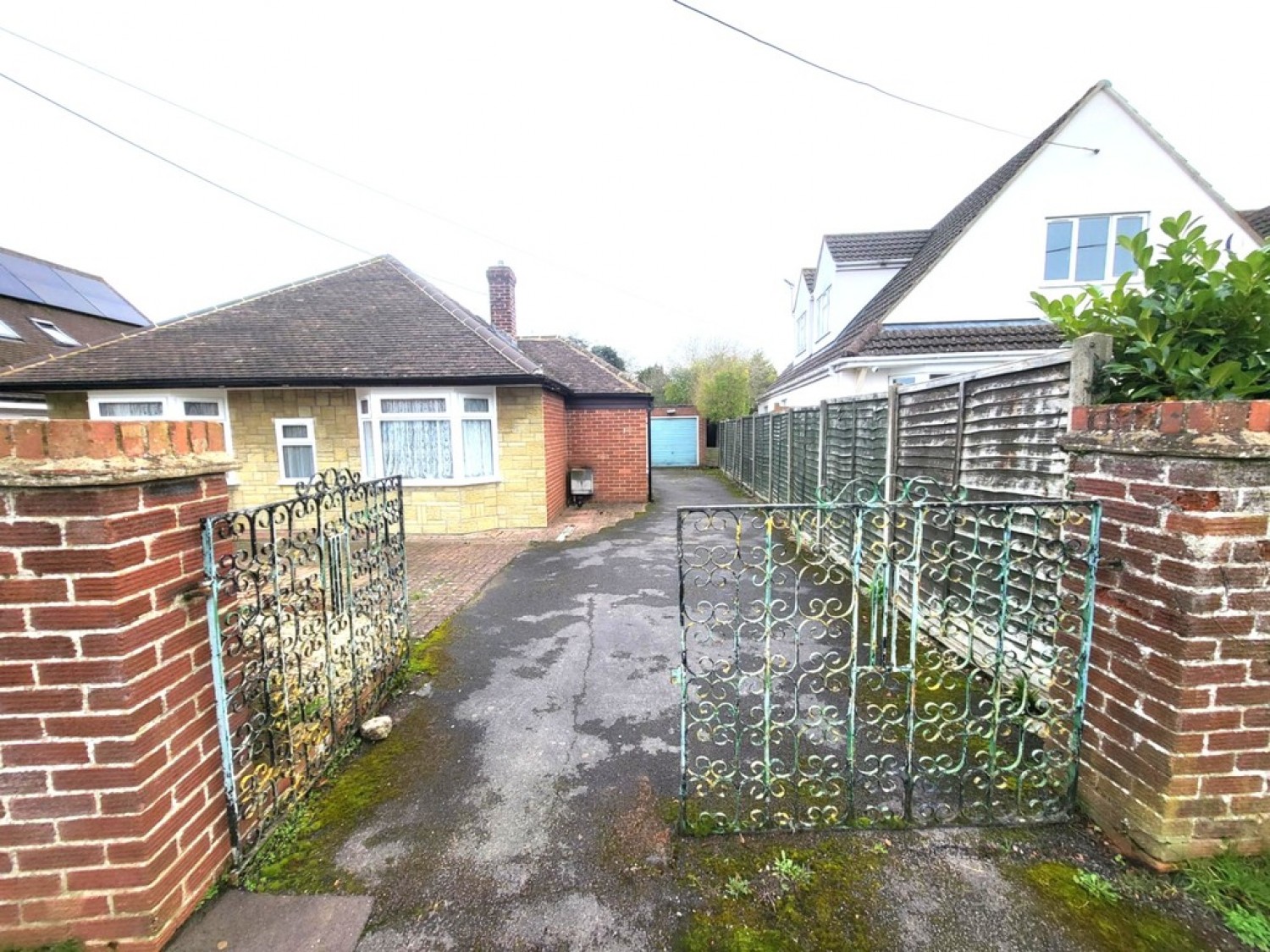 4 bedroom Bungalow for Sale Sutton Courtenay, Abingdon, Oxon