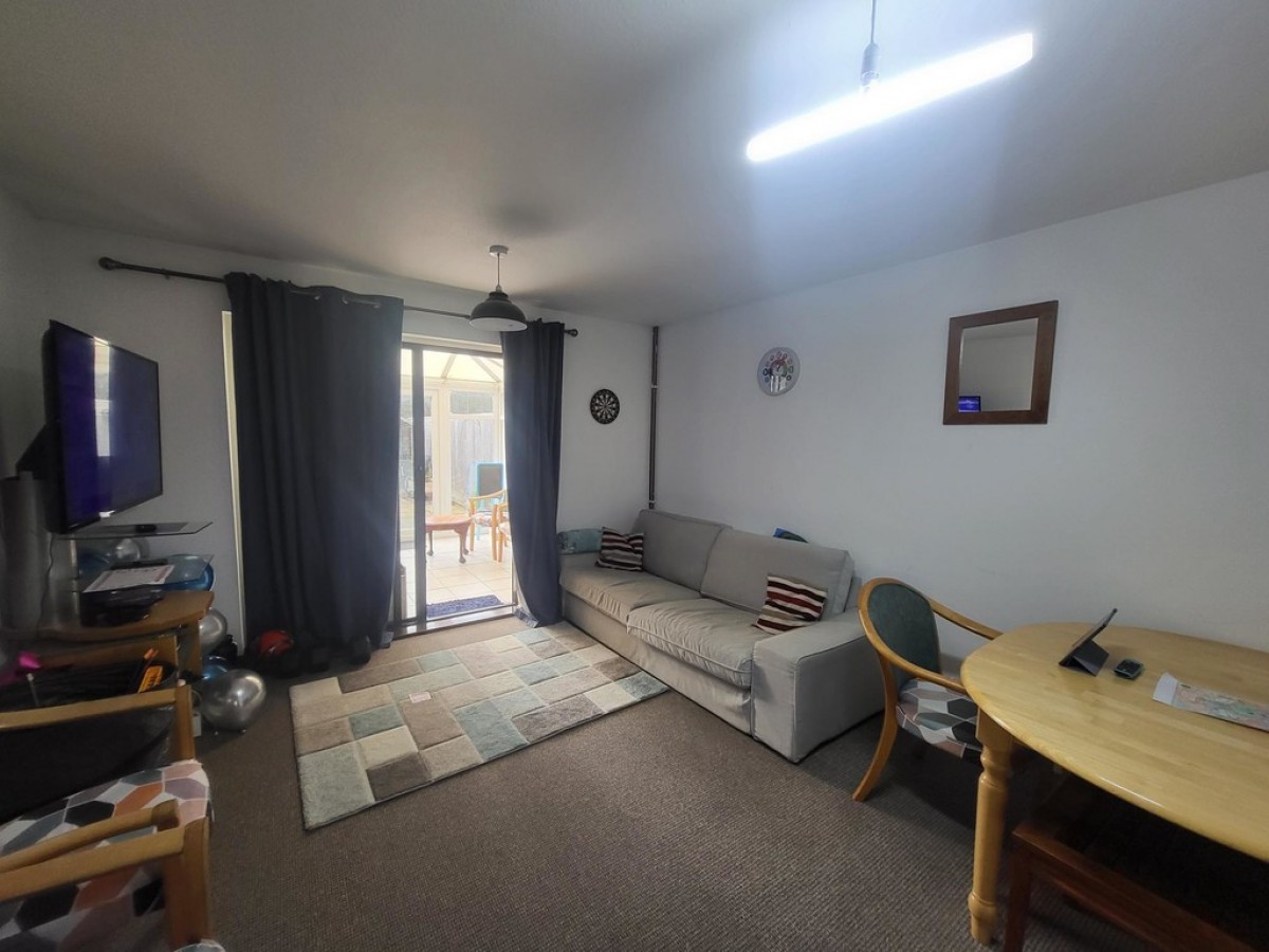 Roding Way, Didcot, Oxon