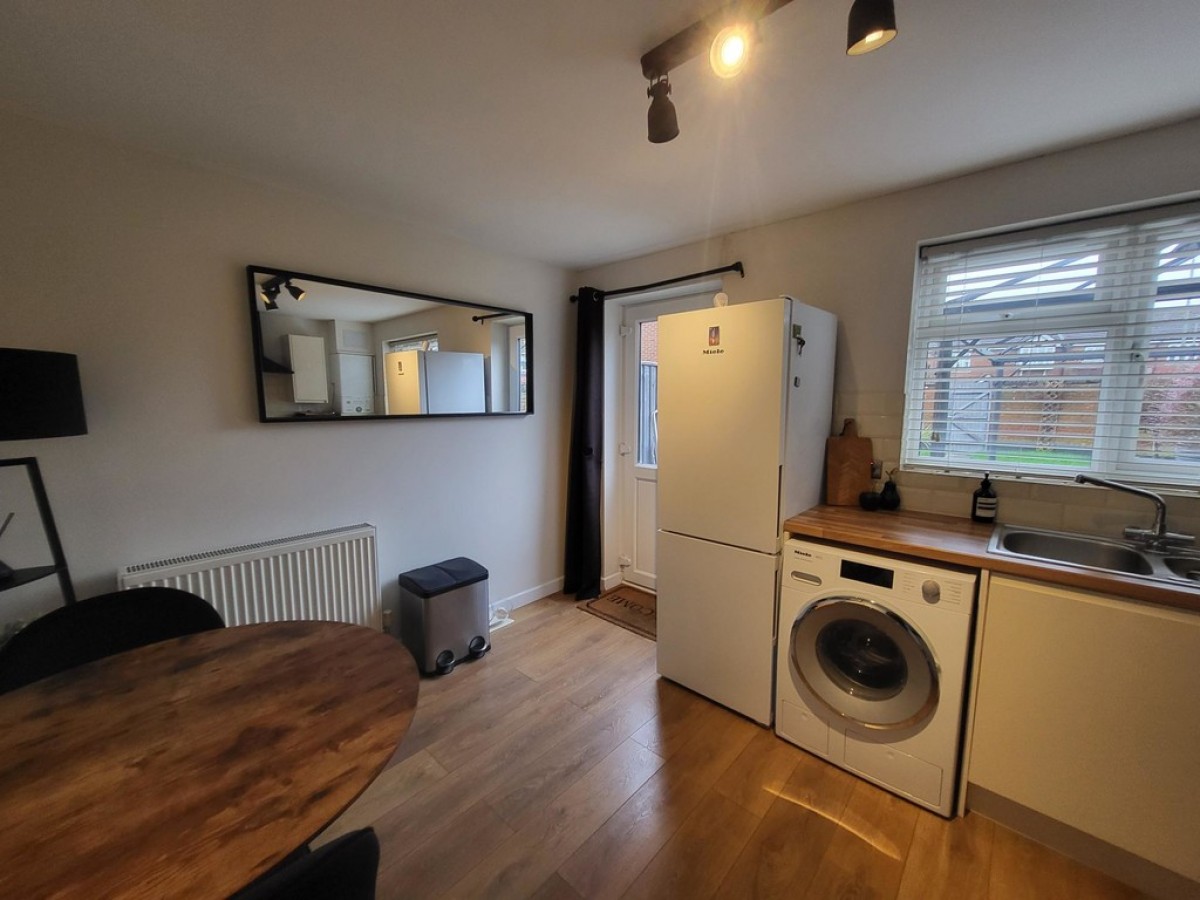 Longford Way, Didcot, Oxon