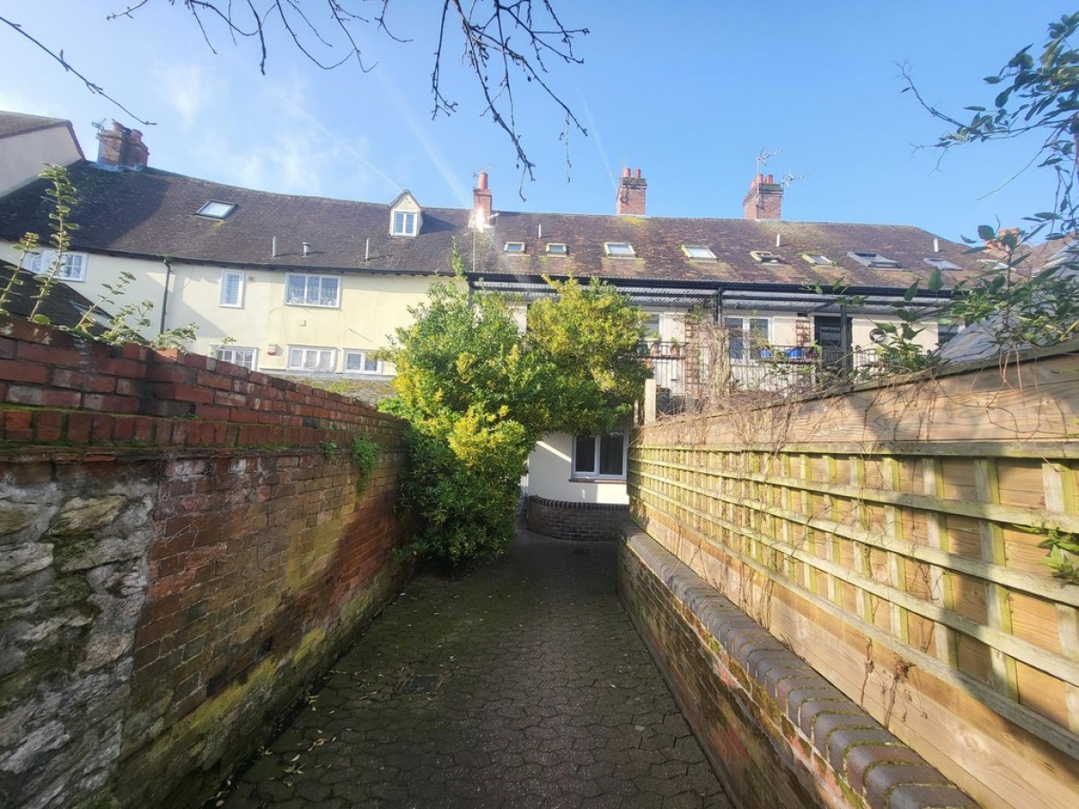 St. Helens Mews, Abingdon, Oxon