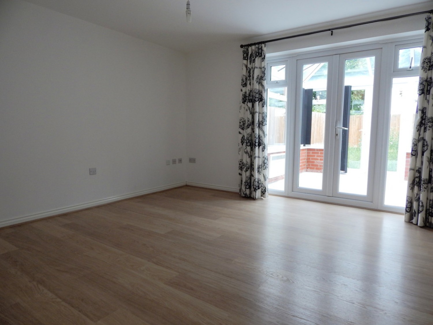 3 bedroom House for Sale The Avenue, Didcot, Oxon