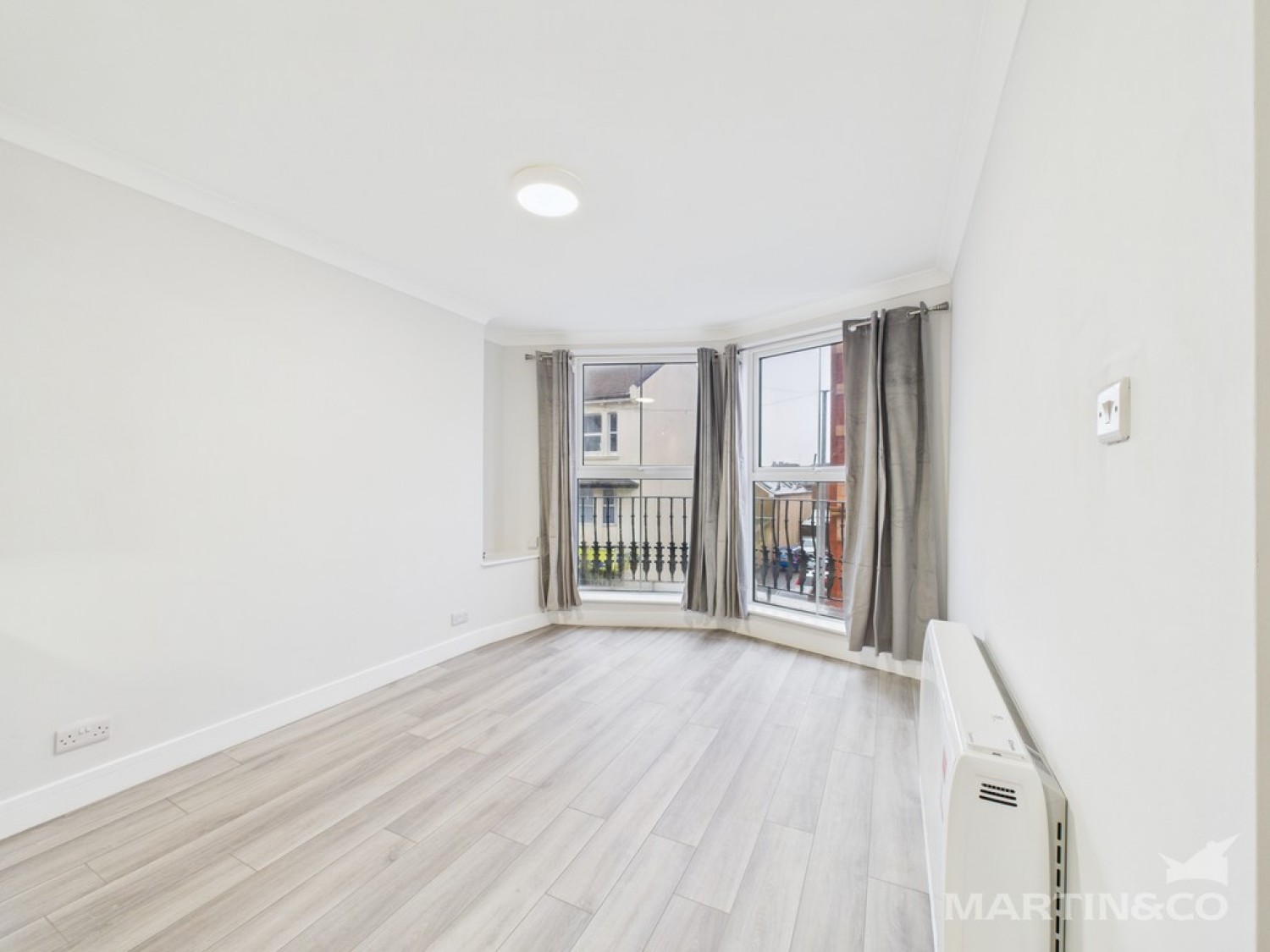 2 bedroom Flat for Letting Crescent Road, Worthing