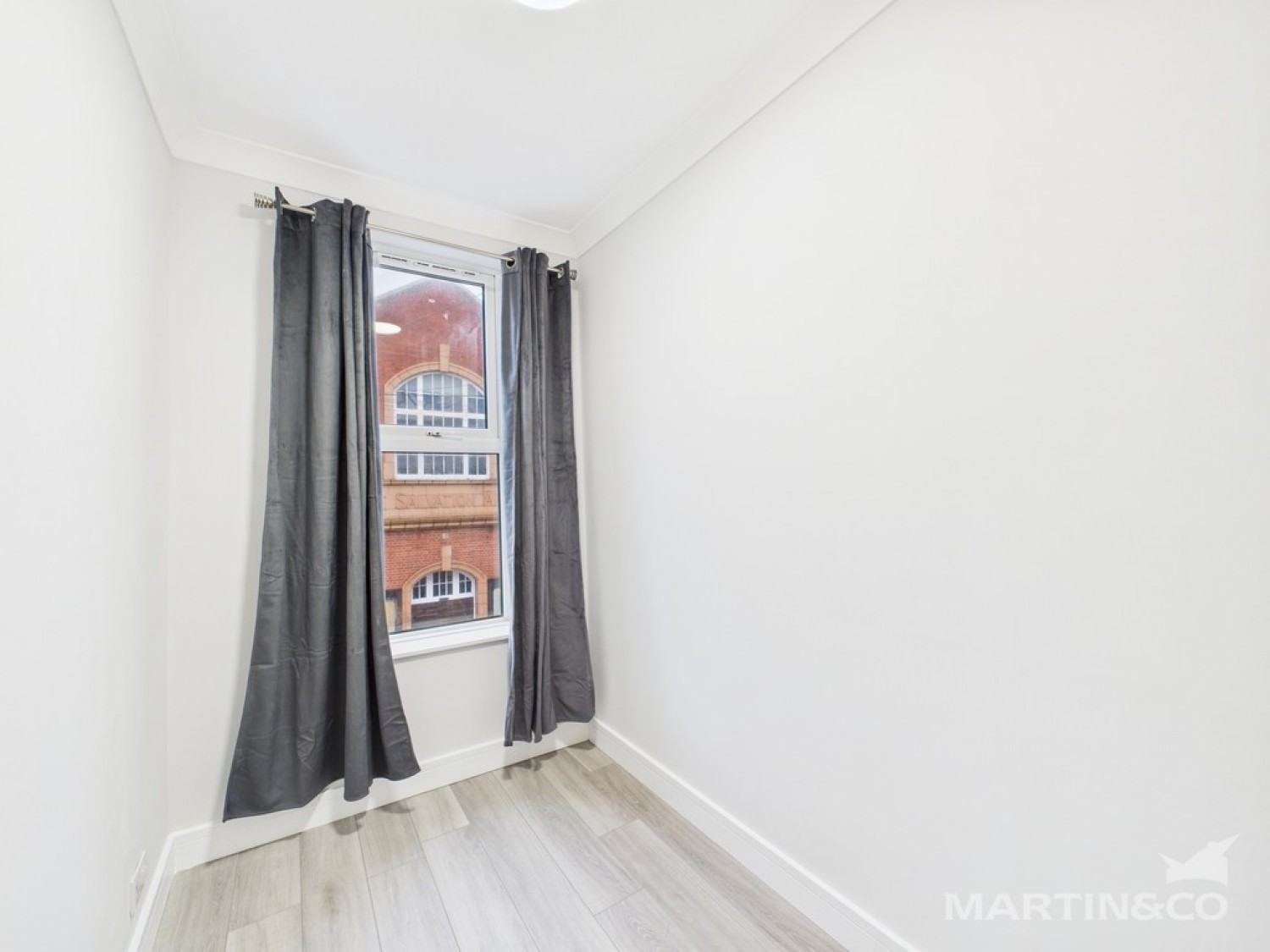 2 bedroom Flat for Letting Crescent Road, Worthing