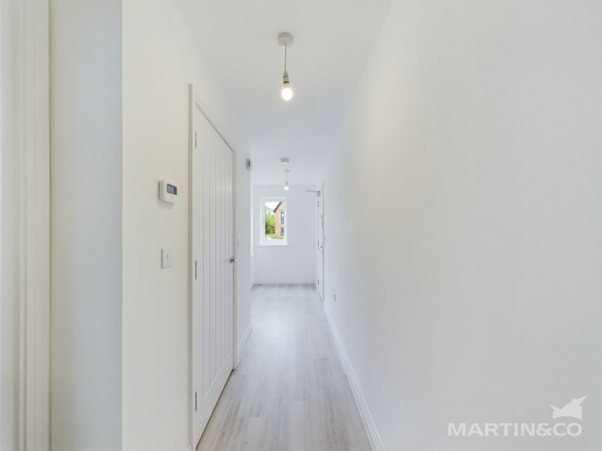 Egret Court End, Chichester