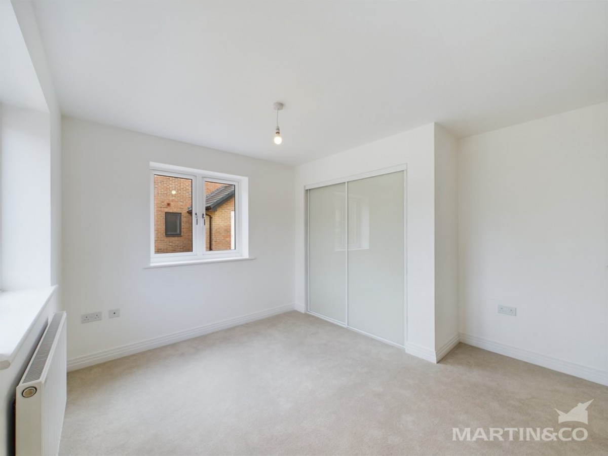 Egret Court End, Chichester