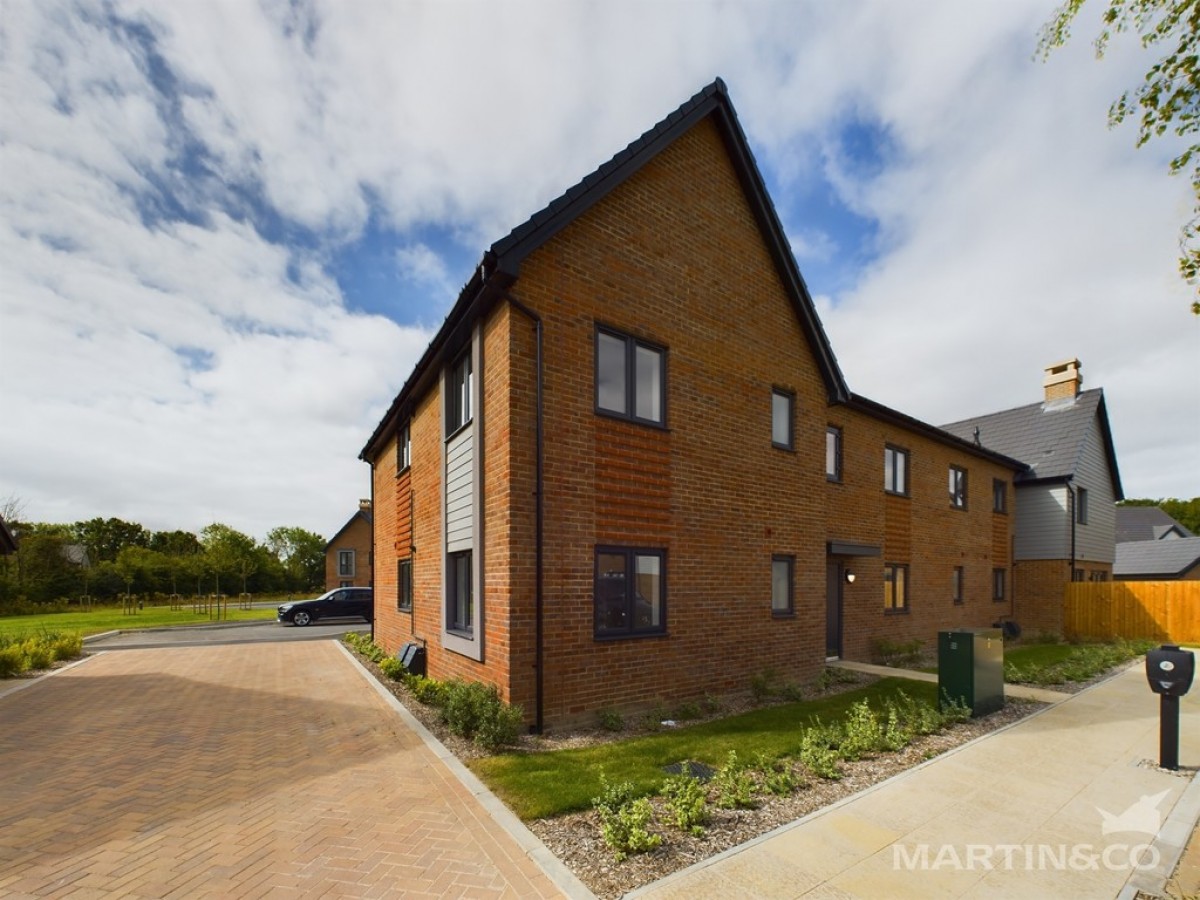 Egret Court End, Chichester