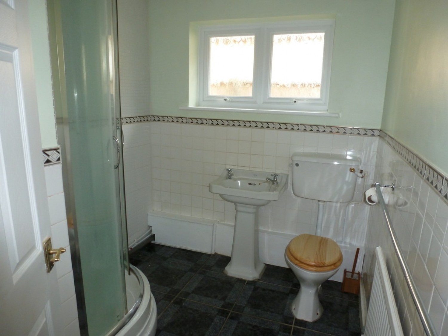 Greenlea Avenue, Nyetimber