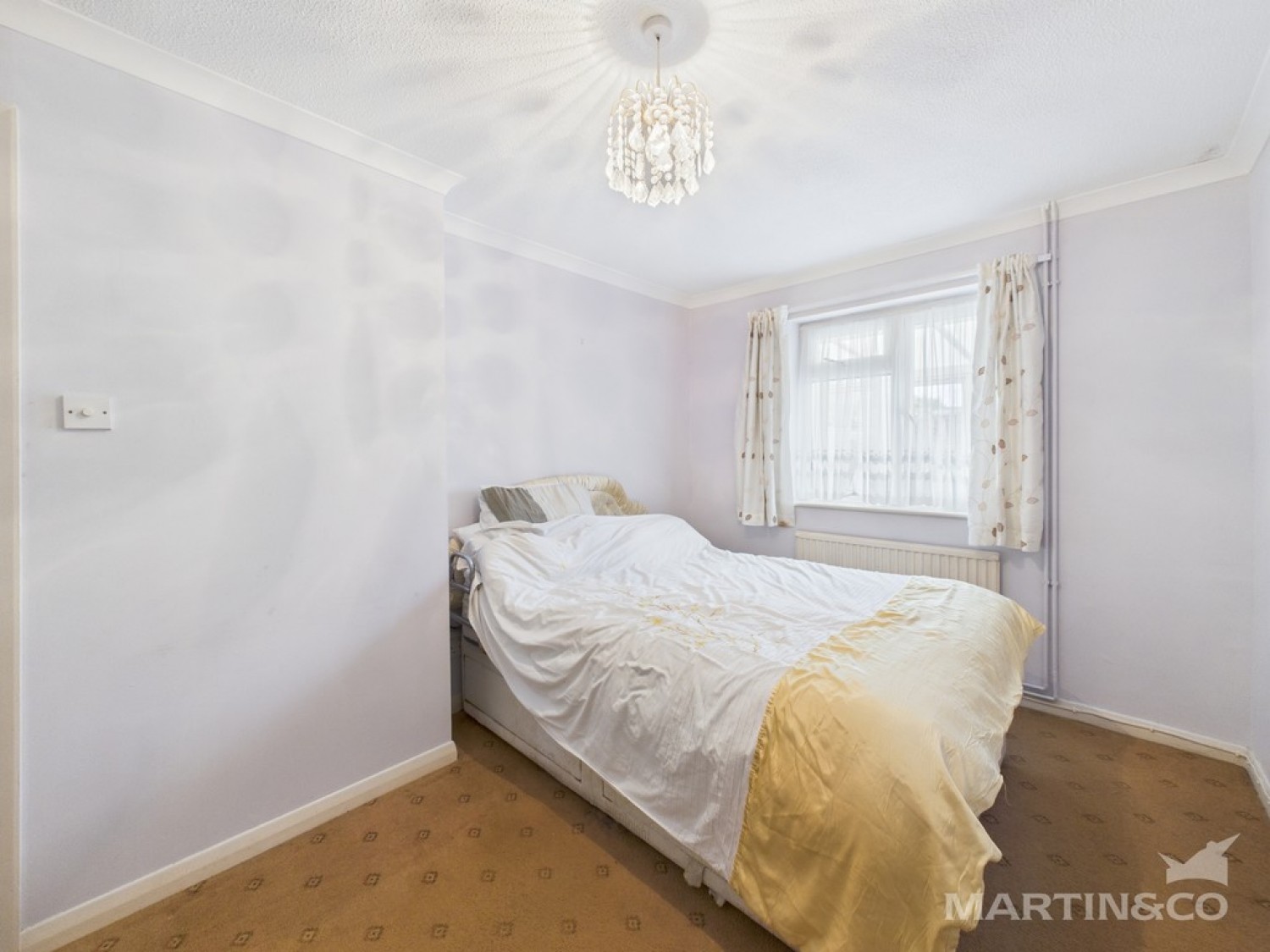 2 bedroom Bungalow in Heron Close, Bognor Regis, West Sussex