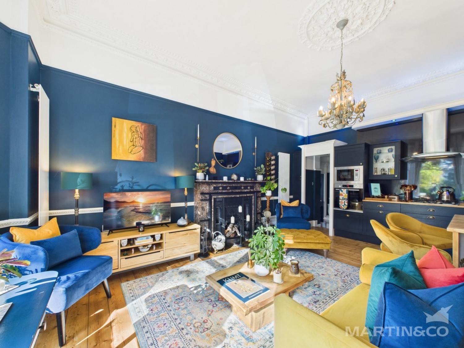 1 bedroom Flat in Eatonhurst, Norfolk Square