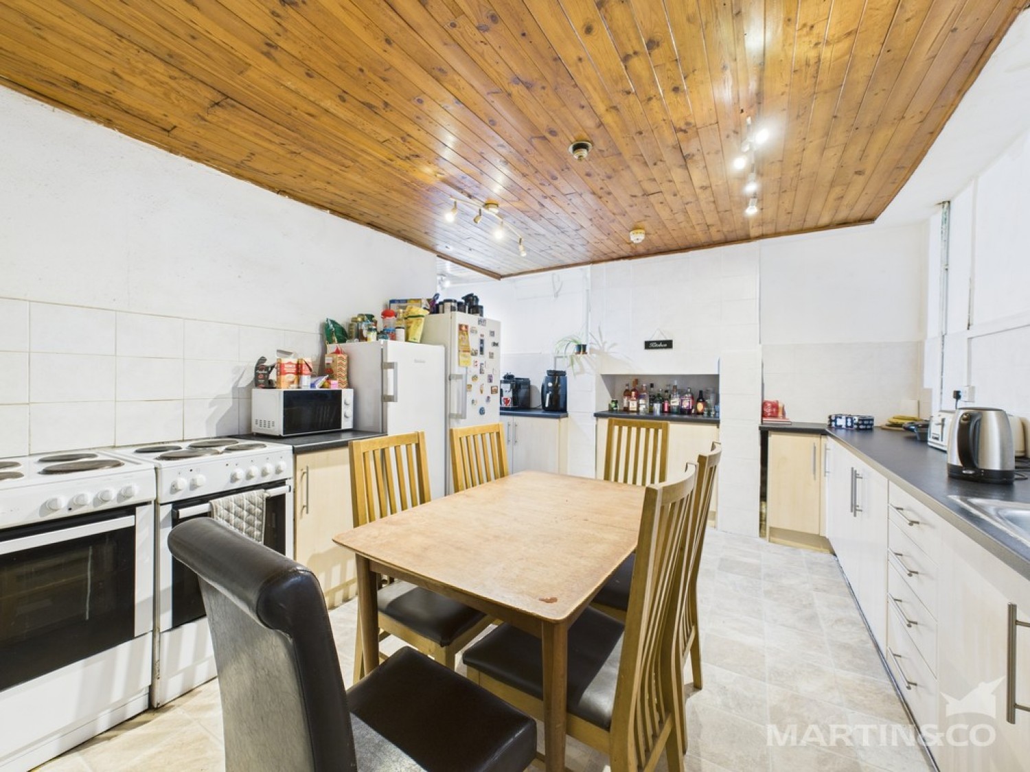 6 bedroom House in West Street, Bognor Regis, West Sussex