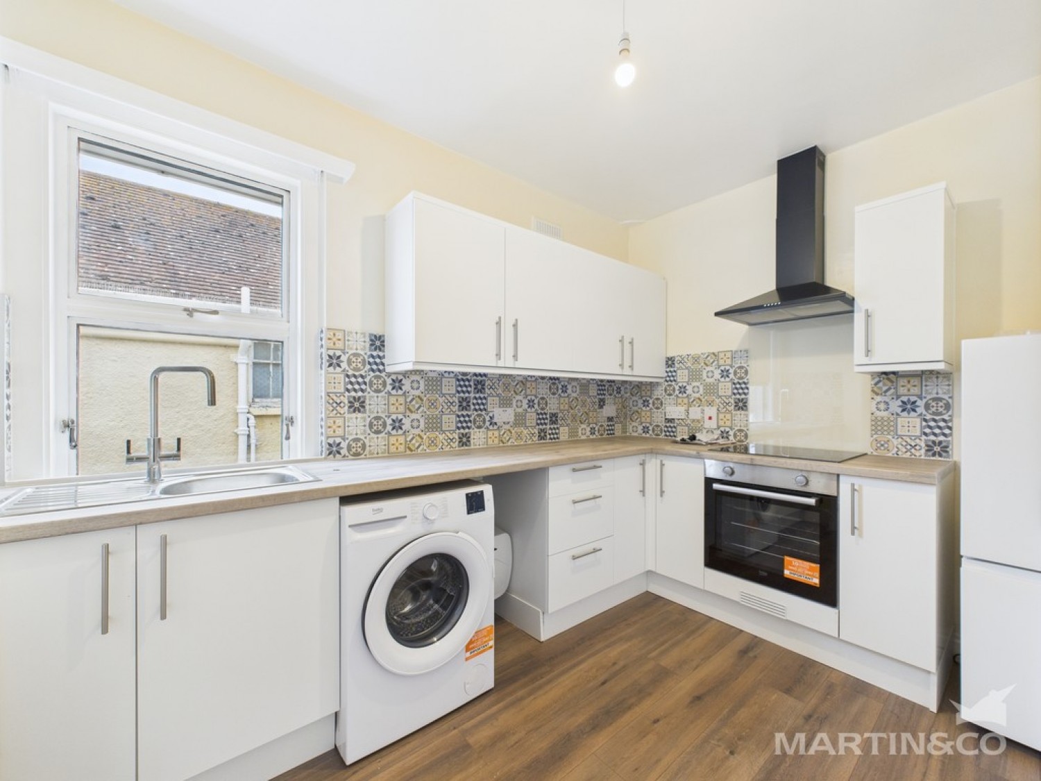 2 bedroom Flat for Letting Mill House, Bognor Regis