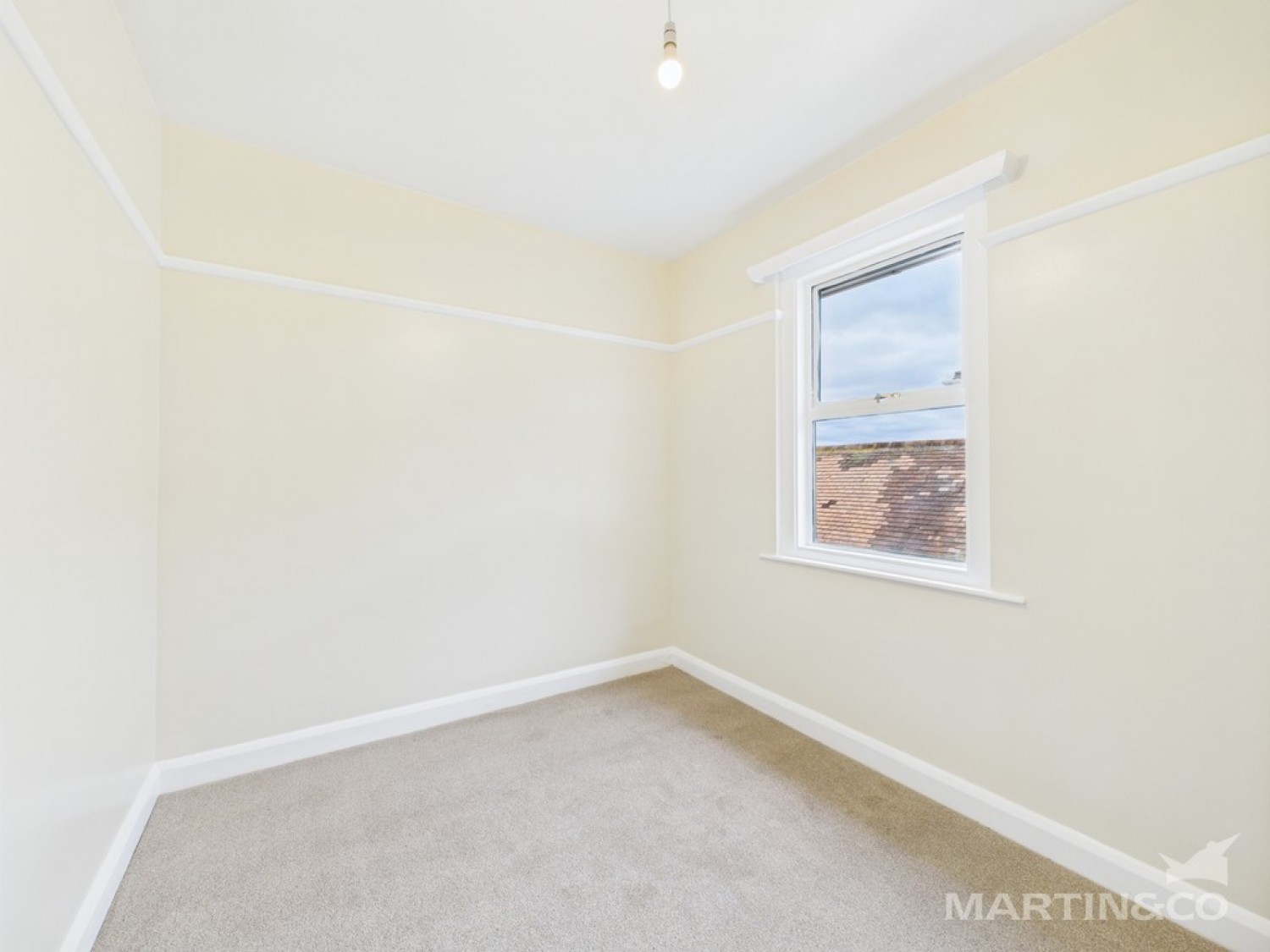 2 bedroom Flat for Letting Mill House, Bognor Regis