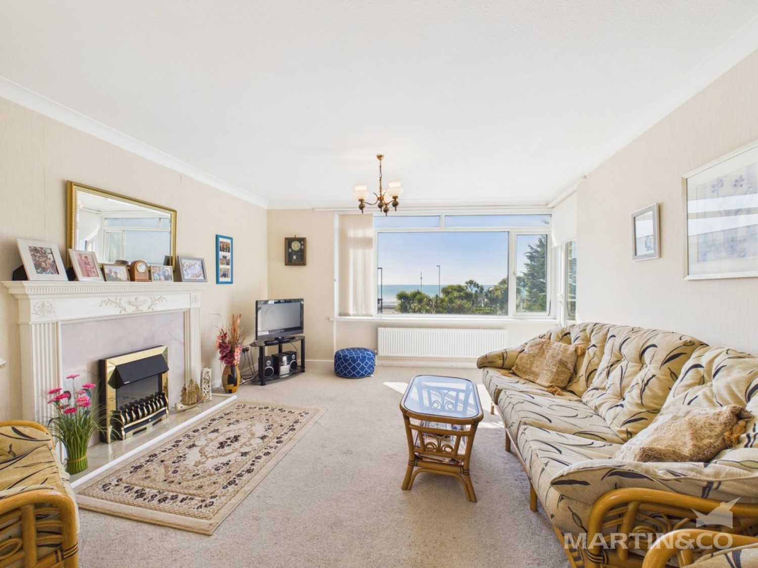 2 bedroom Flat for Sale Marine Park, Bogno Regis, West Sussex