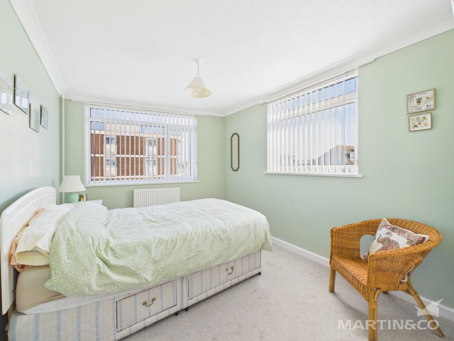 2 bedroom Flat for Sale Marine Park, Bogno Regis, West Sussex