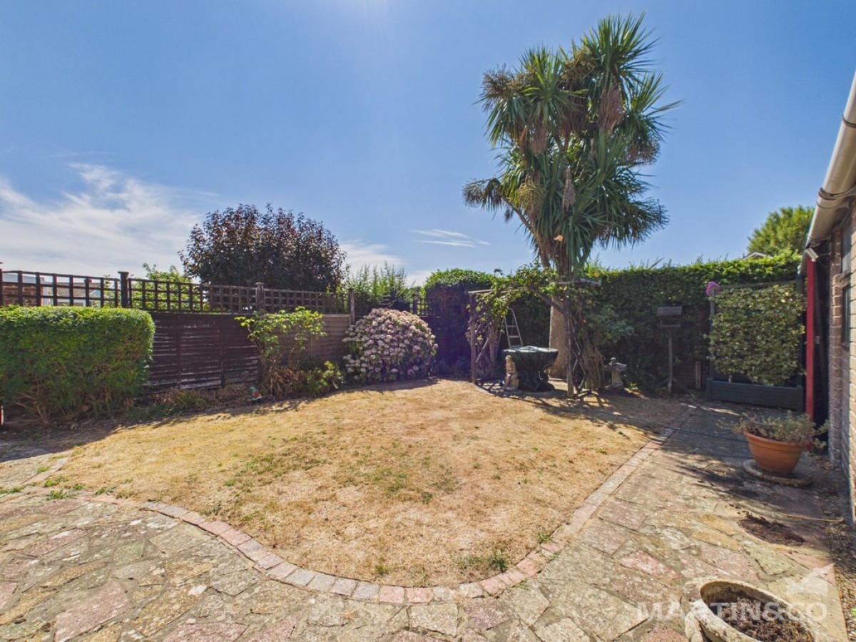 Boxgrove Gardens, Rose Green, West Sussex